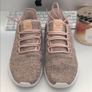 Adidas tubular in tan